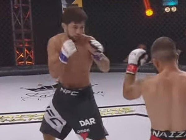Azərbaycanlı MMA döyüşçüsü ermənini məğlub etdi