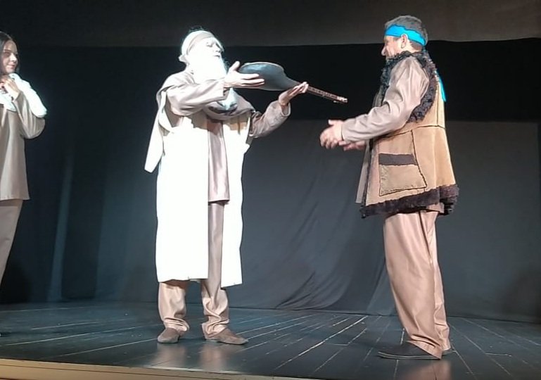 Şuşa Dövlət Musiqili Dram Teatrı yeni mövsümünü "Dəli Domrul " tamaşası ilə ilə açdı