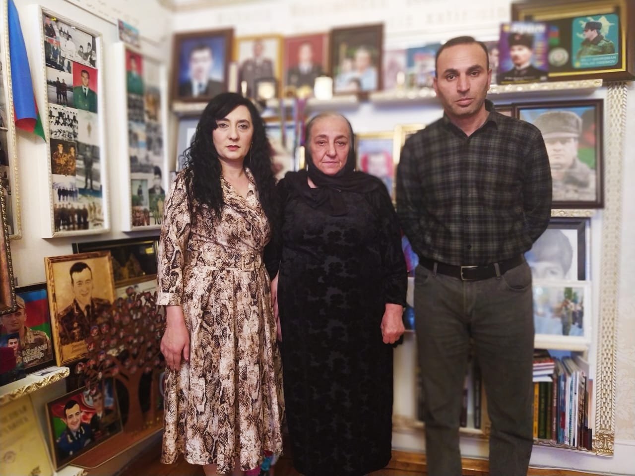 Polad  Həşimovun ev muzeyinə generalın portreti hədiyyə verildi-FOTO