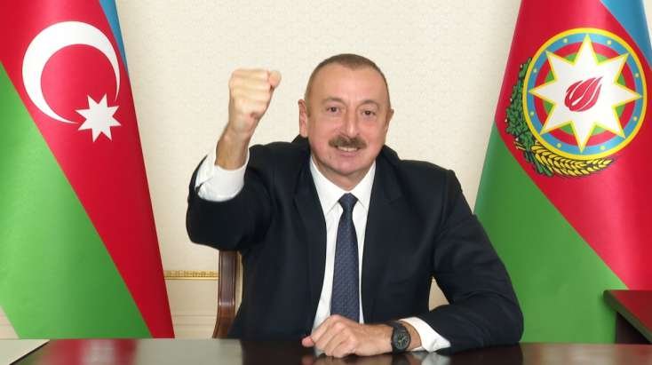Prezident "Qarabağ"la bağlı tvit atdı - FOTO