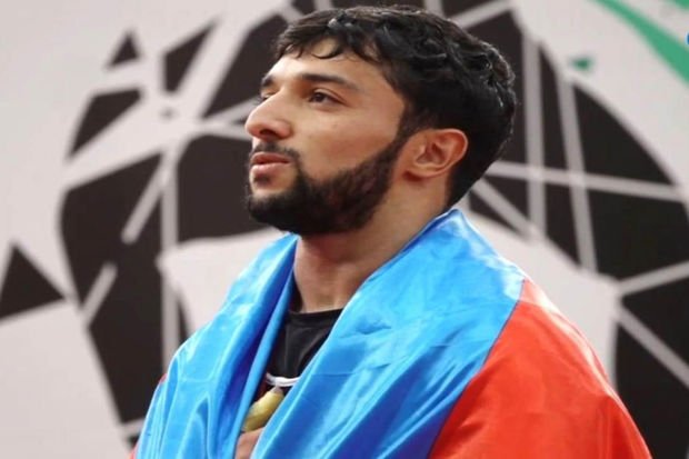 Avropa çempionatı: Azərbaycan ağırlıqqaldıranı üç qızıl medal qazandı - FOTO