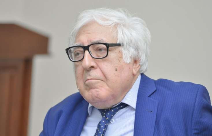 Anar Rzayev ​yenidən Azərbayc​an Yazıçılar Birliyinin sədri seçildi