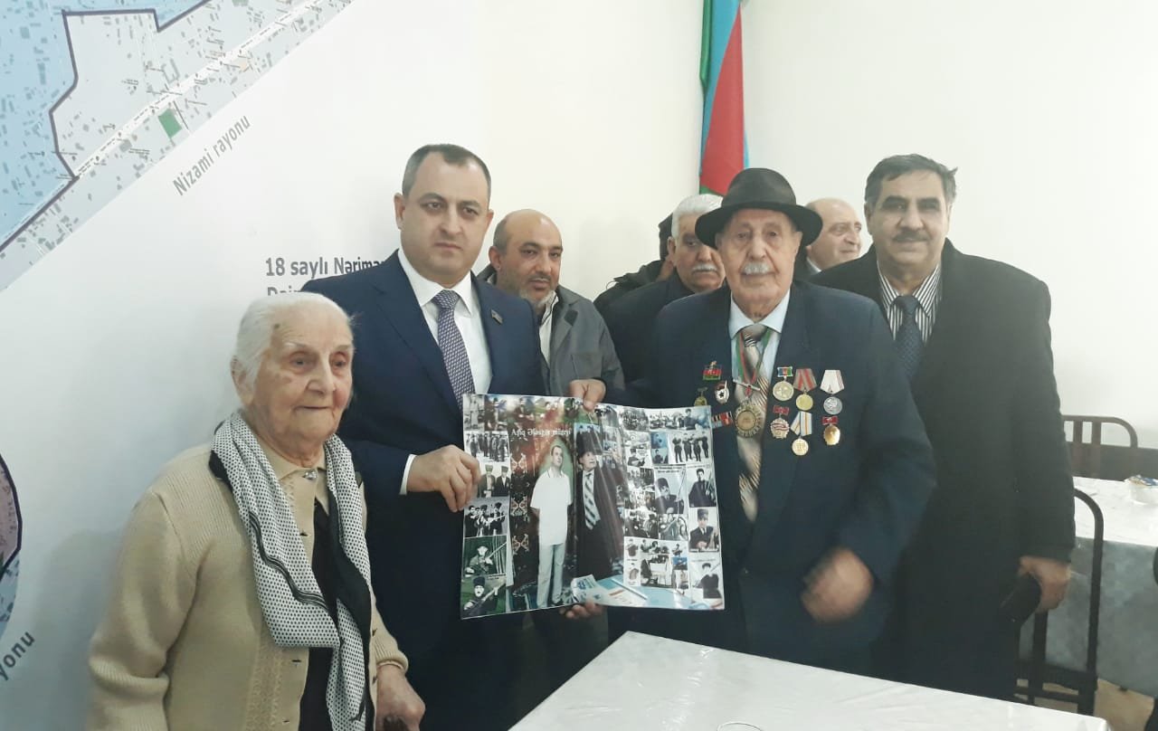 Adil Əliyev hər zaman seçicilərinin yanındadır