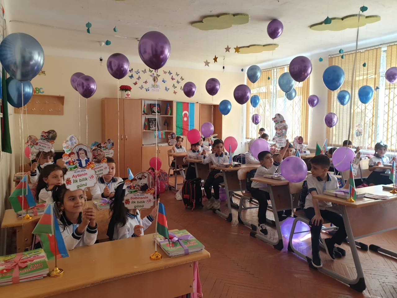 Sumqayıt şəhər Zülfü Hacıyev adına 17 saylı tam orta məktəbdə ilk tədris ili uğurla başladı- FOTOLAR