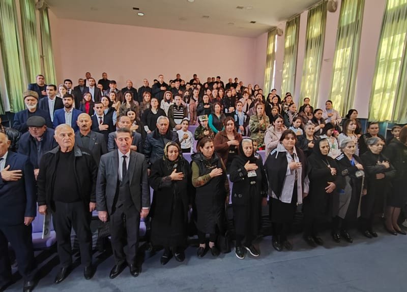 Deyərsiz dünyaya sığmadı getdi- FOTOLAR