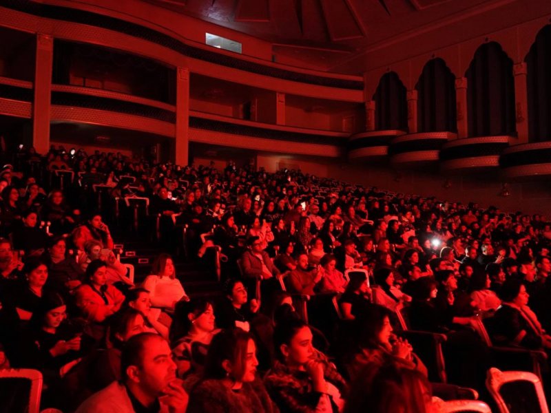 Akademik Musiqili Teatr Gəncədə alqışlarla qarşılandı-FOTOLAR