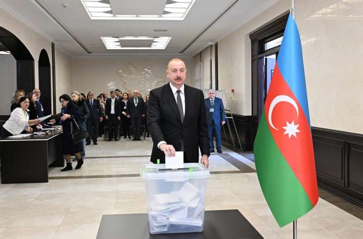 Prezident İlham Əliyev səs verdi - FOTO