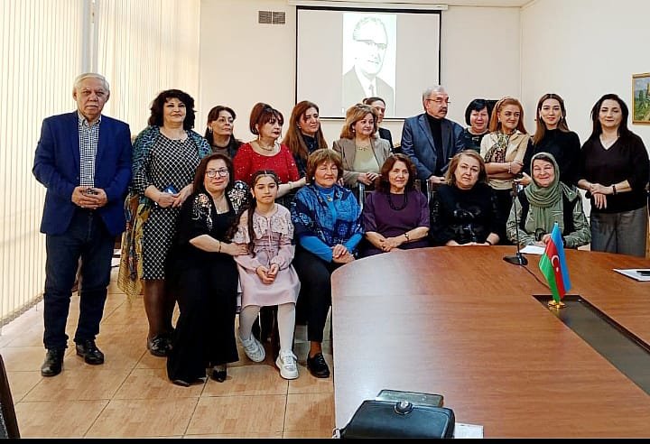 Əşrəf Abbasovun anadan olmasının 105 illiyinə həsr olunan elmi-praktiki seminarı keçirilib