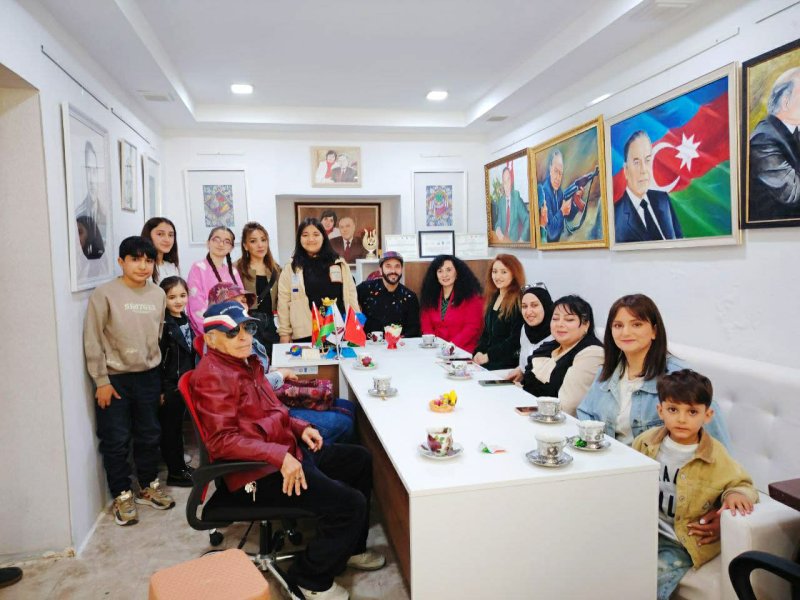 Dünya incəsənət gününə həsr olunmuş tədbir keçirilib- FOTO
