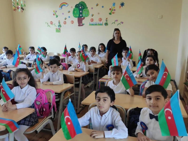 Orta məktəblərlə bağlı YENİLİK