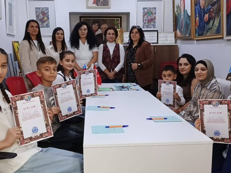 Beynəlxalq Qalereyada gənc rəssamların möhtəşəm sərgisi keçirilib-FOTOLAR