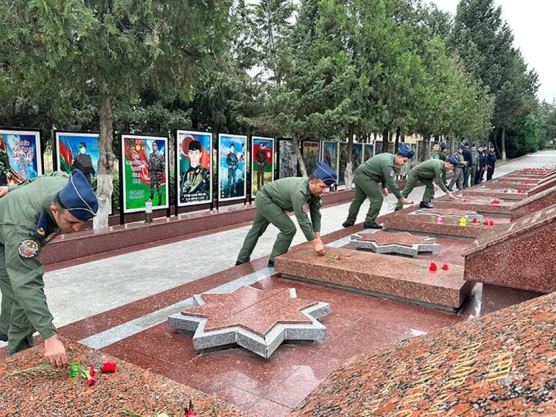 27 Sentyabr - Anım Günü münasibətilə Azərbaycan Ordusunda silsilə tədbirlər keçirilib