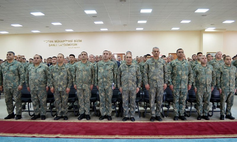 “Ehtiyat zabit hazırlığı kursu”nun növbəti buraxılış mərasimi keçirilib