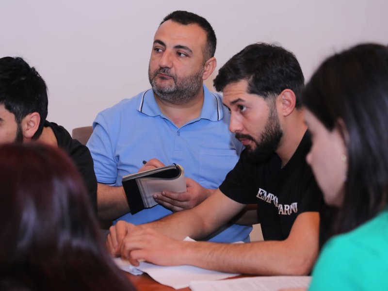Lənkəran Dövlət Dram Teatrında yeni səhnə əsəri  "Gəlinlik paltarı"-FOTOLAR
