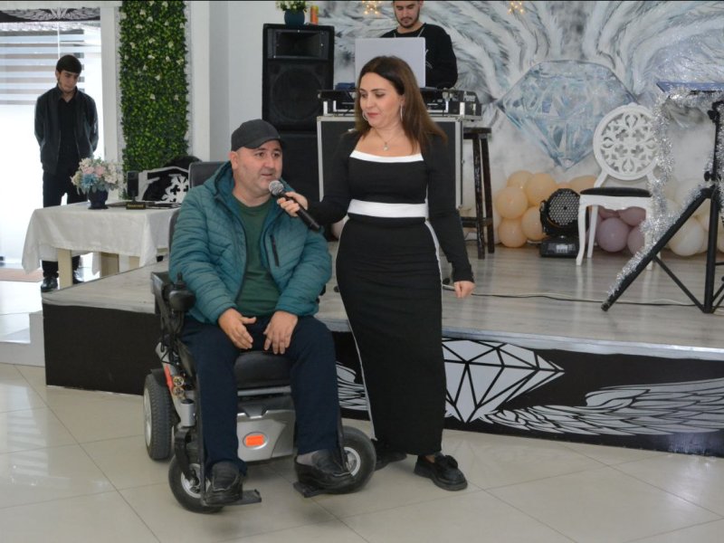 Bestfm.az  radiosu yenidən səslənir-FOTOLAR