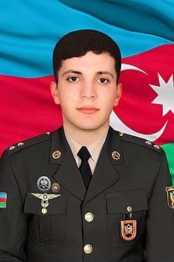 Yurduna sadiq Emin-FOTO