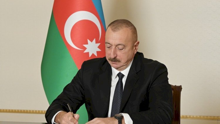 Maaşlarla bağlı YENİLİK - Prezident təsdiqlədi