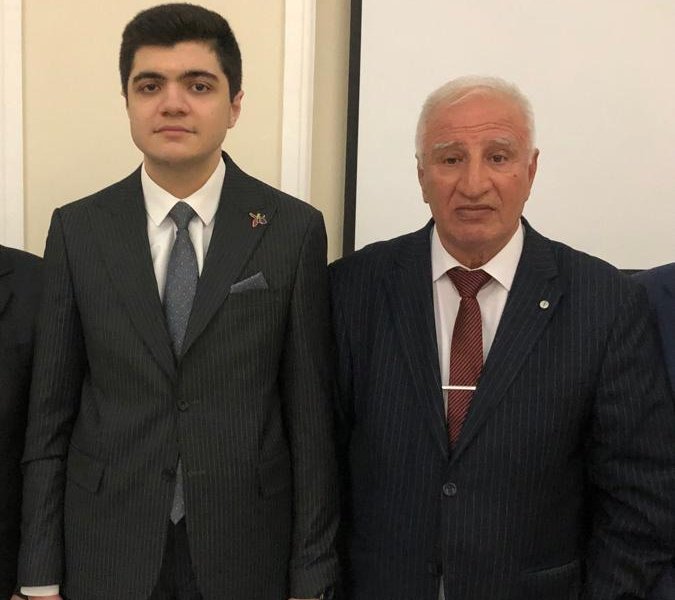 UĞURUN YENİ PİLLƏSİ