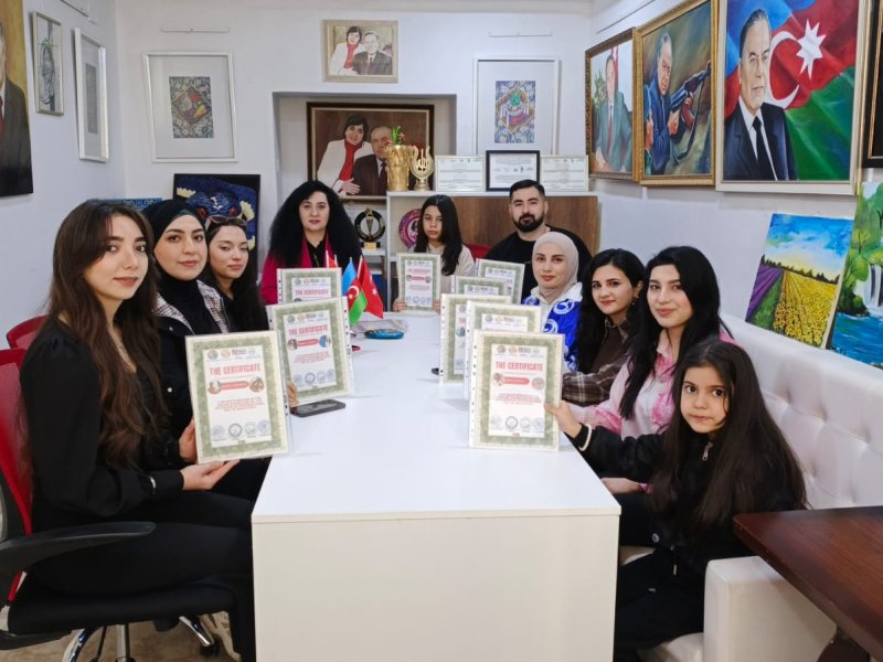 Beynəlxalq Təhsil Günü: Rəssamların onlayn sərgisi-FOTO\VİDEO