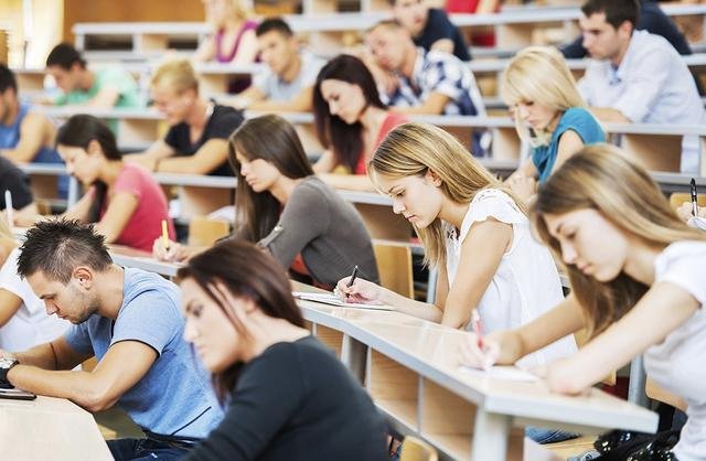 Bu ixtisası seçən tələbələr 700 manata yaxın təqaüd ala BİLƏR