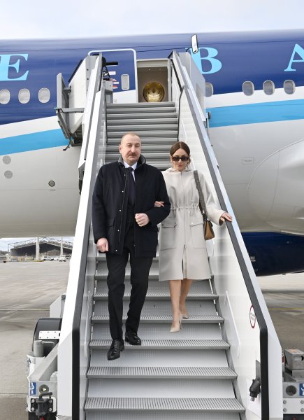 Prezident və xanımı Almaniyada