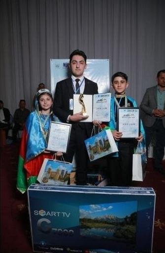 "Cəngi sazçı folklor qrupu" Qran-pri mükafı ilə təltif olunub-FOTOLAR