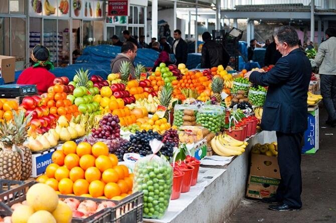 Azərbaycanda tanınmış bazar sökülür