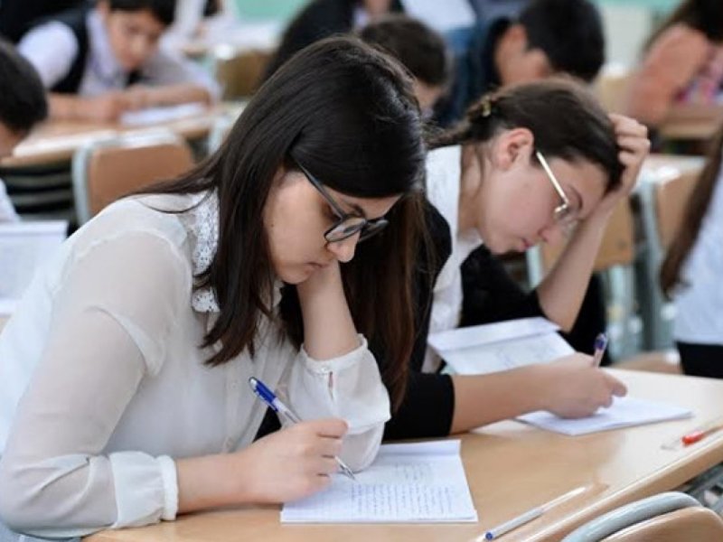 53 minə yaxın şagird İMTAHAN VERƏCƏK