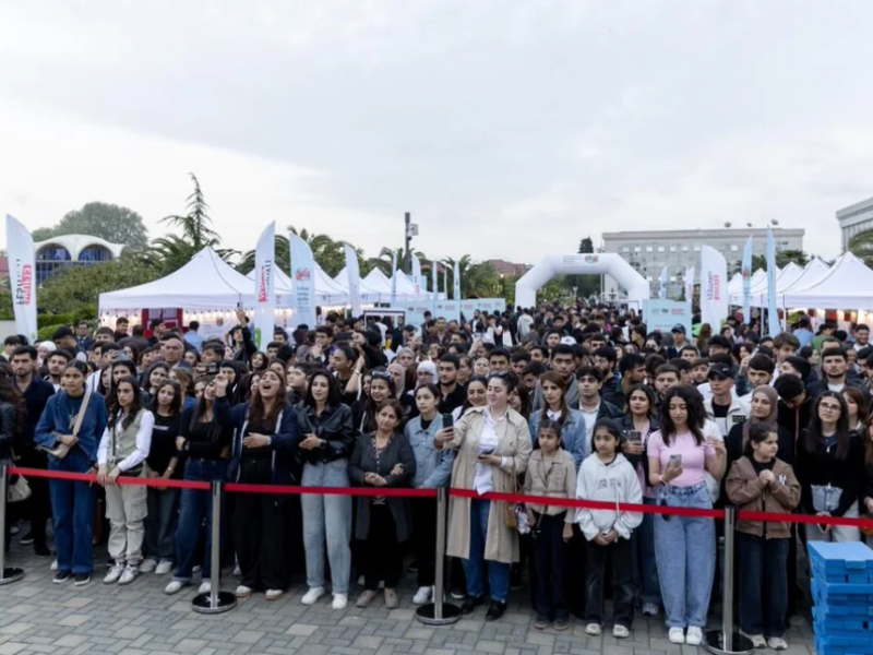 WUF13 Festivalının ictimai proqramına 9 mindən çox iştirakçı qatılıb - FOTOLAR